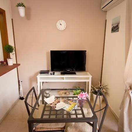 Holidays 2 Hotel 4*